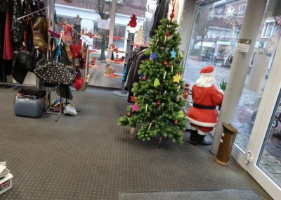 Kleiner Baum, geschmückt